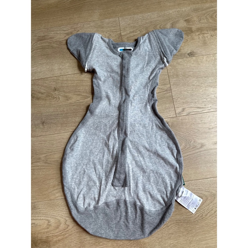 EUC gray Babelio Baby Swaddle transitional Zipper Sleeves 1.0 TOG size 3-6M